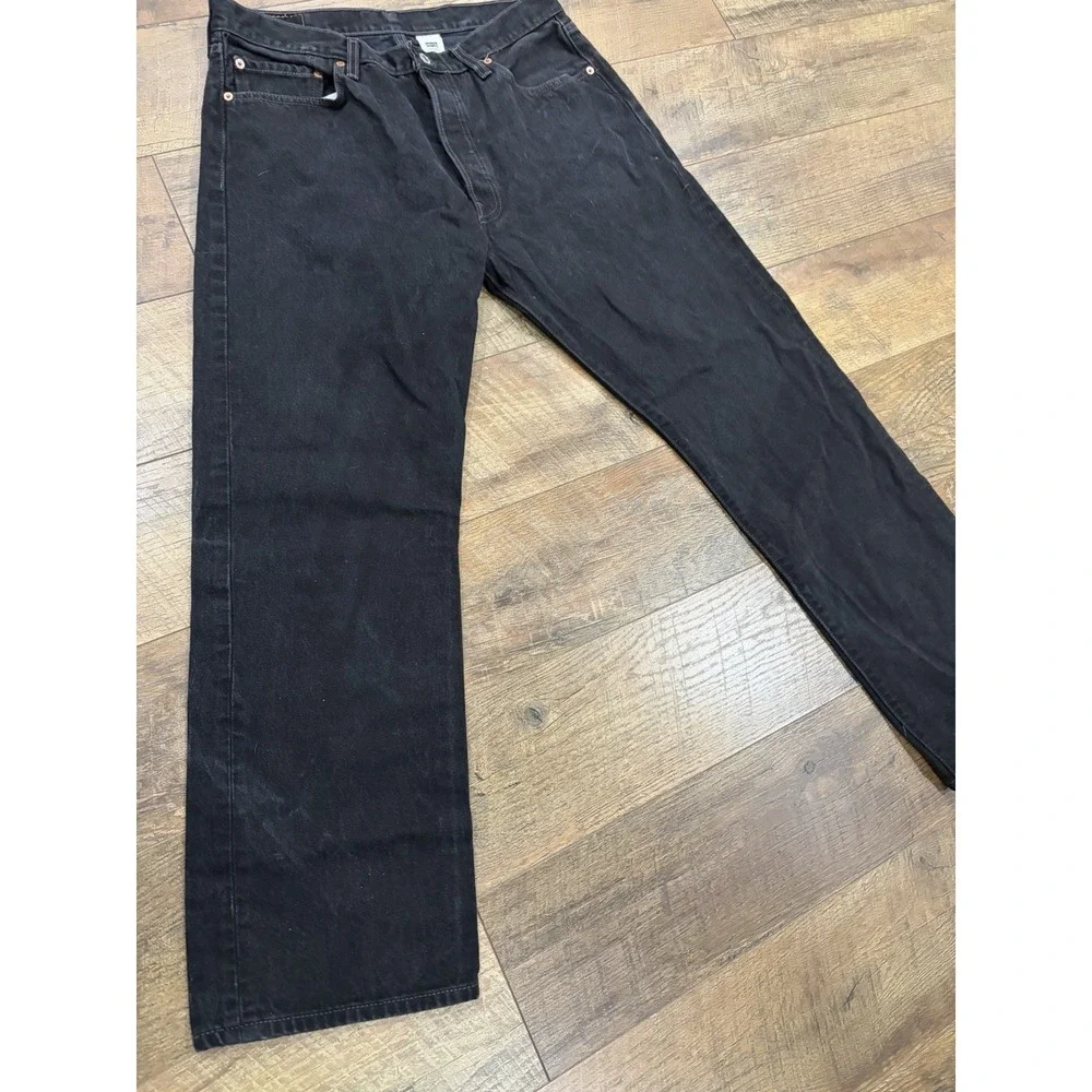 Vintage Levi's 501‎ Jeans 32x30 Black Denim Straight Fit Button Fly